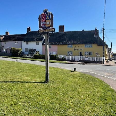 The Swan Inn Monks Eleigh Esterno foto